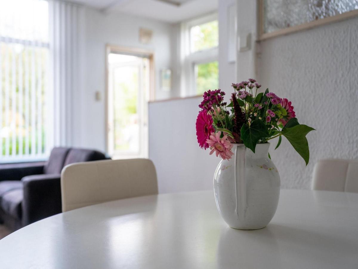 Modern Holiday Home In Heeg With Garden מראה חיצוני תמונה